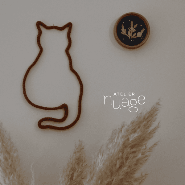 silhouette de chat en tricotin
